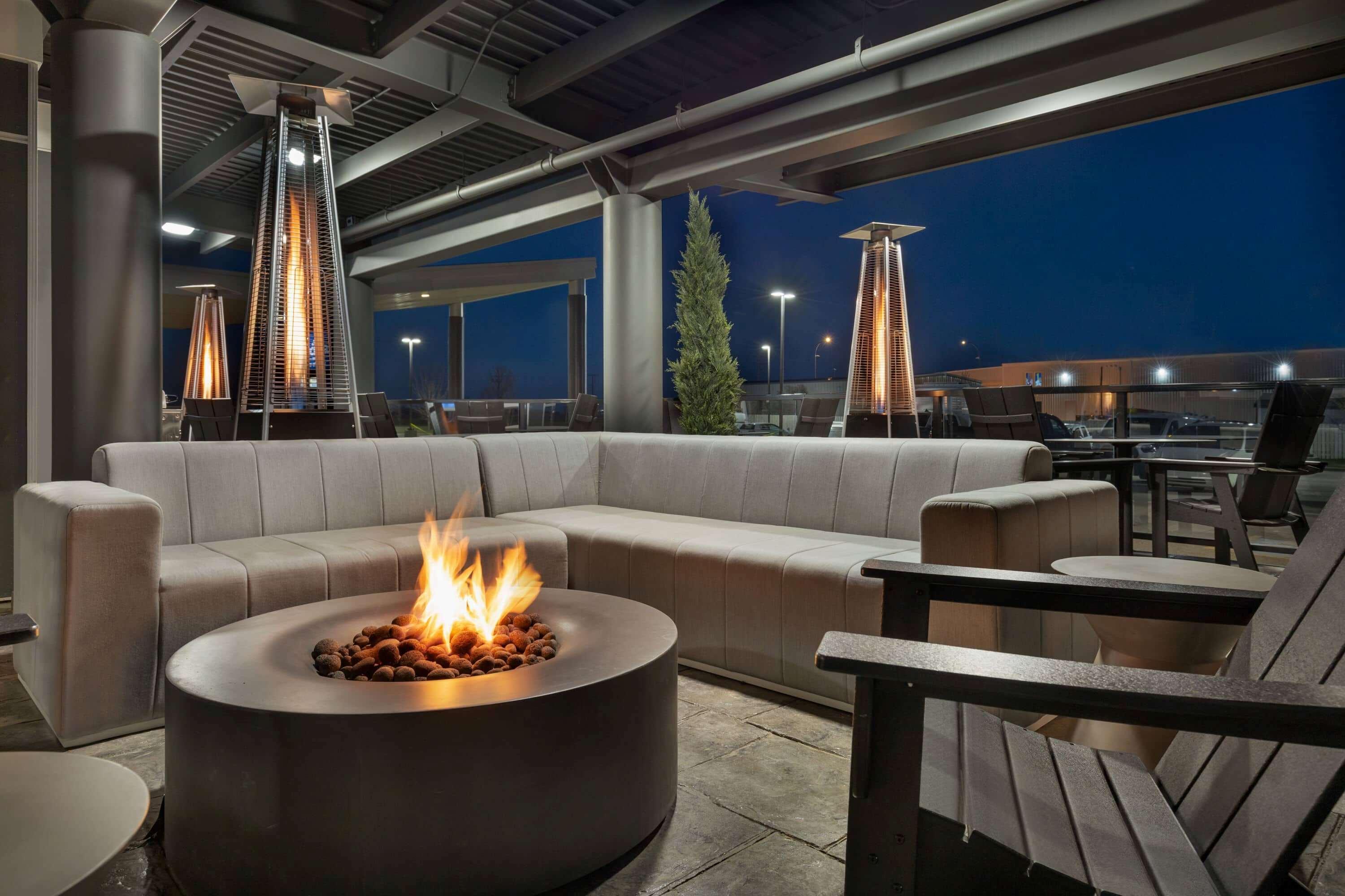 Microtel Inn & Suites By Wyndham Estevan Extérieur photo